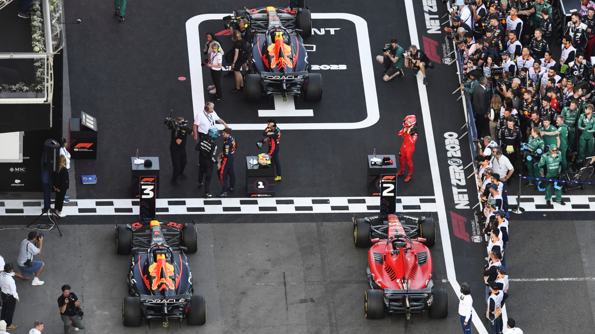 BAKU, AZERBAIJAN - APRIL 29: Sprint winner Sergio Perez of Mexico and Oracle Red Bull Racing, Second placed Charles Leclerc of Monaco and Ferrari and Third placed Max Verstappen of the Netherlands and Oracle Red Bull Racing pose celebrate in parc ferme during the Sprint ahead of the F1 Grand Prix of Azerbaijan at Baku City Circuit on April 29, 2023 in Baku, Azerbaijan. (Photo by Rudy Carezzevoli/Getty Images)