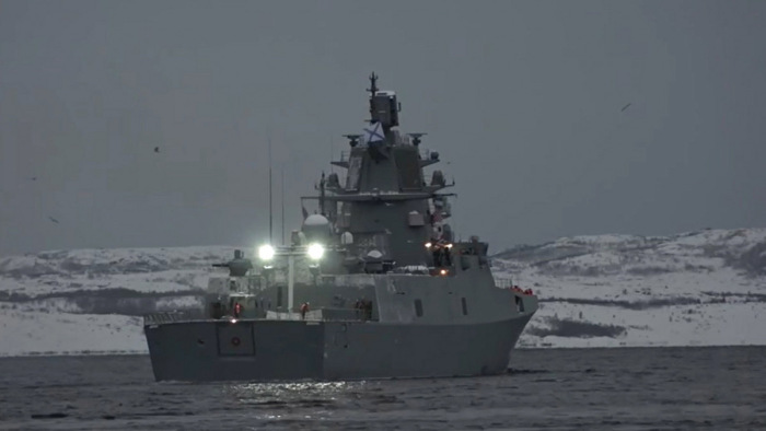 Az oroszok elköltöztették a hadihajóikat, az ukránok komoly mozgásról beszélnek