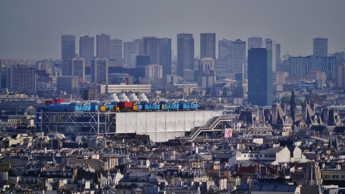 Pompidou központ Párizs. Forrás:Wikipédia