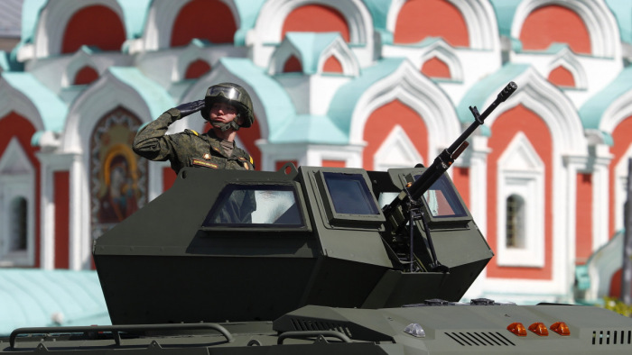 Rákapcsol az orosz hadiipar - nyilatkozat