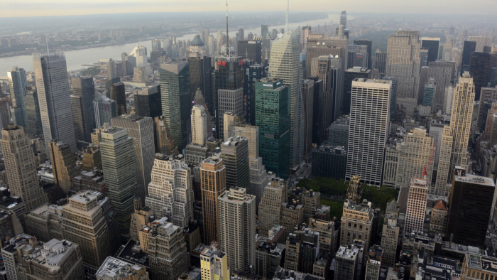 Felhőkarcolói süllyesztik el New Yorkot