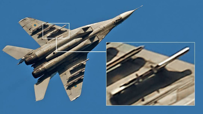 Rejtélyes fegyver bukkant fel egy ukrán vadászgépen – képek