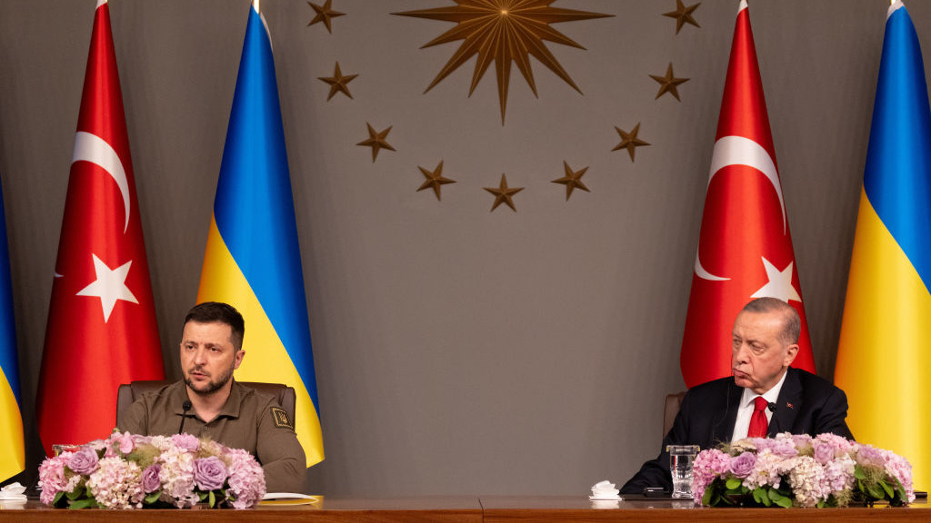 ISTANBUL, TURKEY - JULY 08: President of Ukraine, Volodymyr Zelensky (L) and President of Turkey Recep Tayyip Erdogan speak to the media during a joint press conference on July 08, 2023 in Istanbul, Turkey. President Zelensky in recent days has visited the Cech Republic   Slovakia, Bulgaria and Turkey.  (Photo by Chris McGrath/Getty Images)