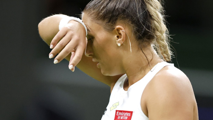 Nagy a baj, kórházba került a legjobb magyar teniszezőnő, fotón üzent a szurkolóknak