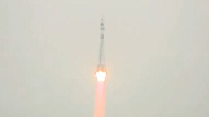 A Holdba csapódott egy orosz űreszköz