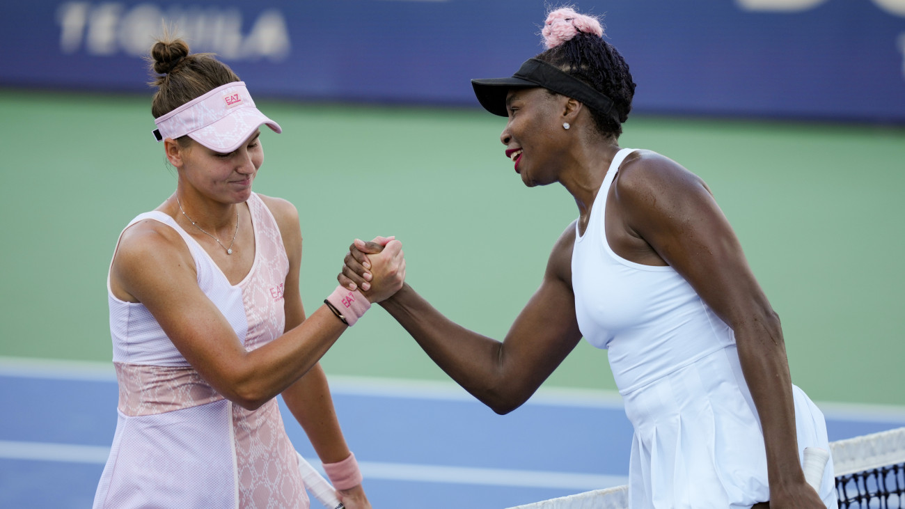 MASON, OHIO - AUGUST 14: Venus Williams of the United States shakes hands with Veronika Kudermetova of Russia after their second round match at the Western & Southern Open at Lindner Family Tennis Center on August 14, 2023 in Mason, Ohio. (Photo by Aaron Doster/Getty Images)