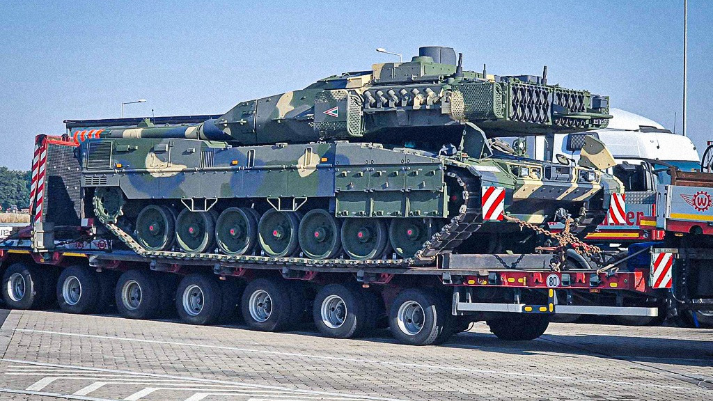 Leopard 2 A7+HU, a Magyar Honvédség legújabb harckocsija. Forrás: Facebook/ lhsn.hu