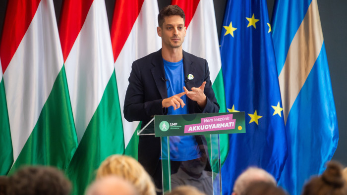 Ungár Péterrel az élen vág neki a kampánynak az LMP