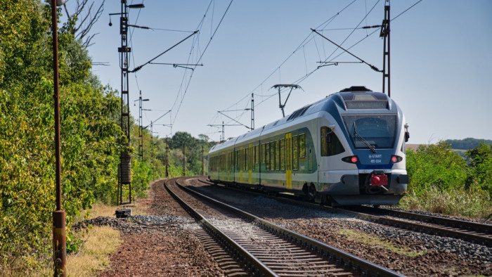 Gázolt a vonat Keszthely és Balatonszentgyörgy között