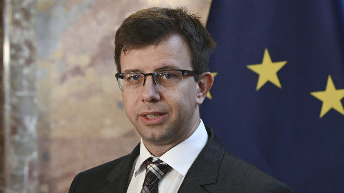 Magyarország megzsarolásától tart az EU-ügyi miniszter