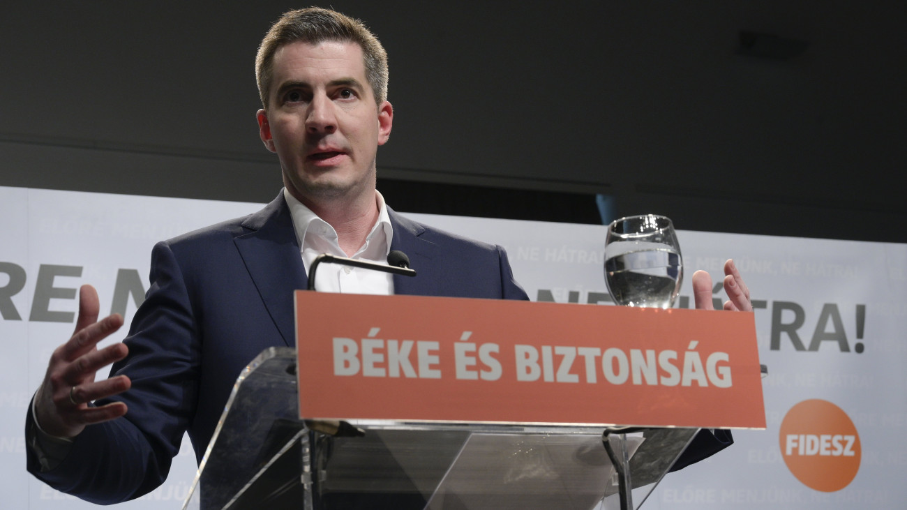Újraválasztotta Kocsis Mátét frakcióvezetőnek a Fidesz