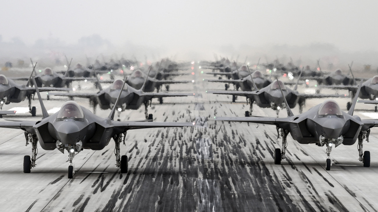 Újabb amerikai F-35-ösök jönnek a régiónkba