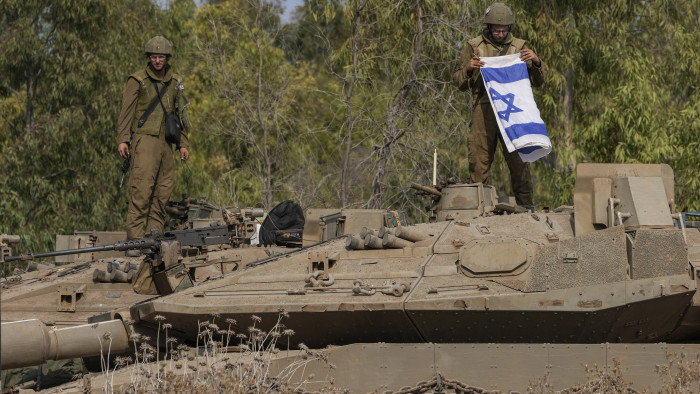 Nagy hadi bejelentést tett az izraeli hadsereg Gázáról