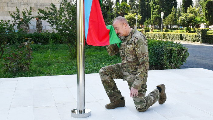 Már az azerbajdzsáni zászló lobog Hegyi-Karabahban