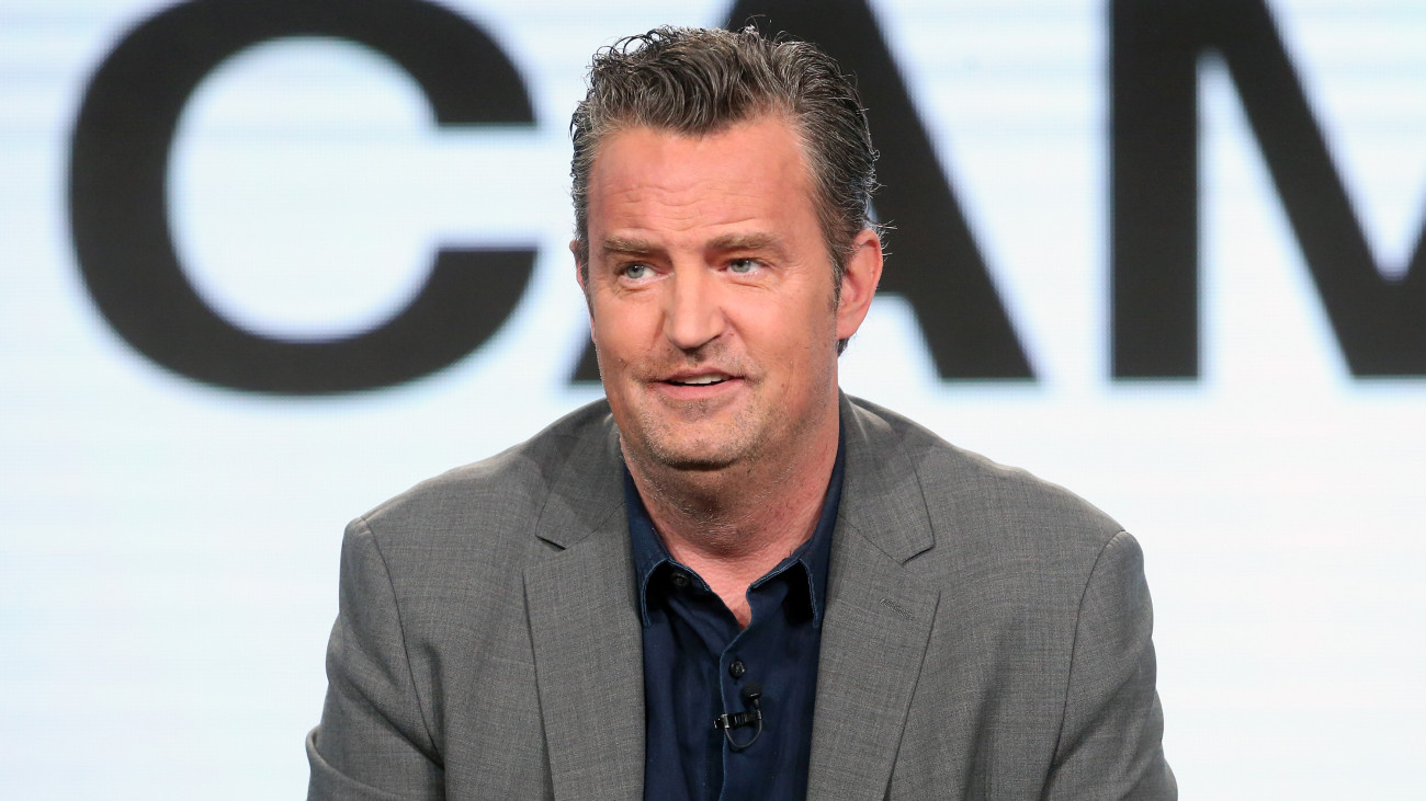 PASADENA, CA - JANUARY 13:  Actor Matthew Perry of the television show The Kennedys - After Camelot speaks onstage during the REELZChannel portion of the 2017 Winter Television Critics Association Press Tour at the Langham Hotel on January 13, 2017 in Pasadena, California  (Photo by Frederick M. Brown/Getty Images)