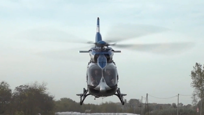 Rendőrségi helikopterek a magyar határnál