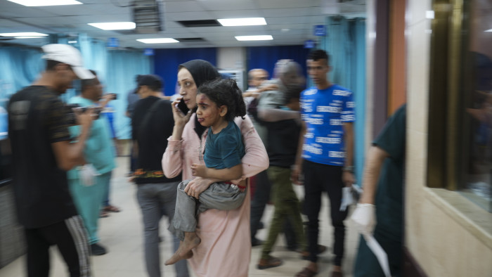 Túszok nyomaira bukkantak az elfoglalt palesztin kórházban