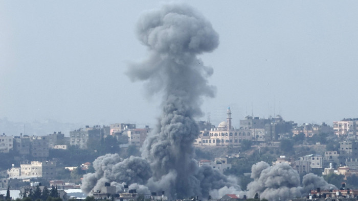 A fegyvernyugvás előtt tovább folynak a harcok Gázában