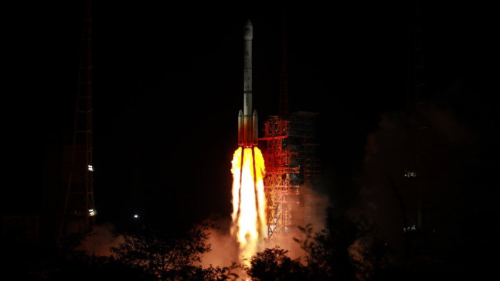Titkos kínai rakéta csapódhatott a Holdba