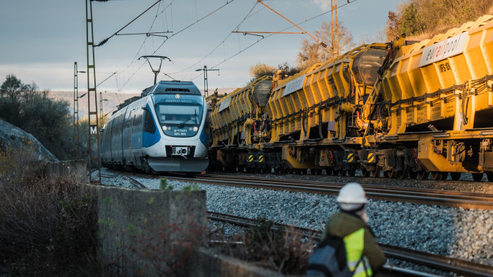 Vasárnaptól új korszak köszönt be a győri vasúti fővonalon – jön a 140-es tempó