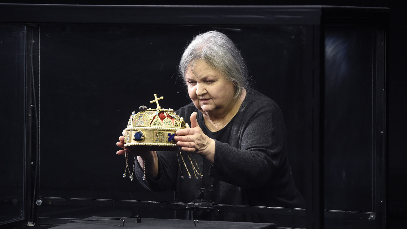 Pogány Judit játszik William Shakespeare Macbeth című drámájának fotóspróbáján az Örkény István Színház Örkény Stúdiójában 2019. március 12-én. A darabot március 13-án mutatják be Gáspár Ildikó rendezésében.