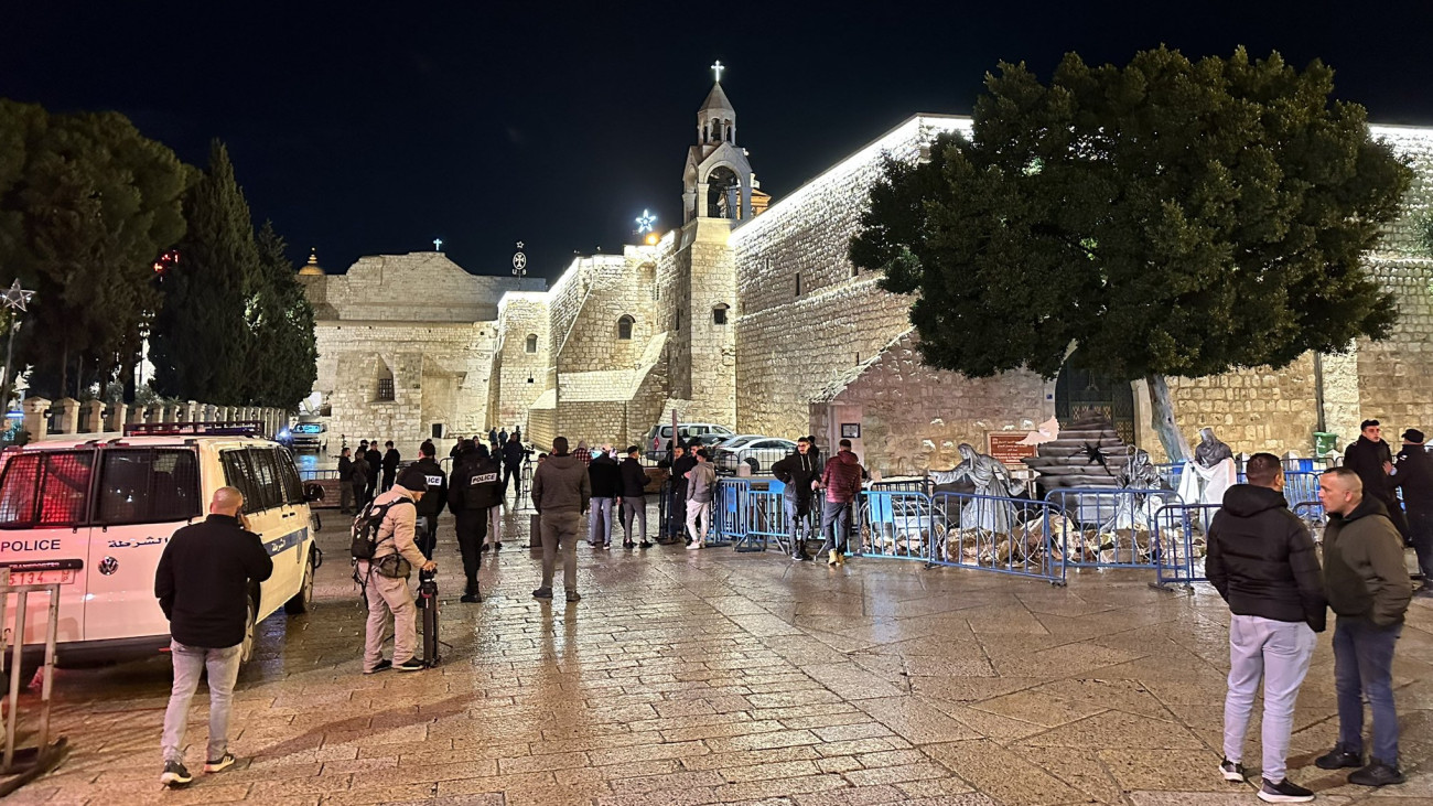 Zarándokok és turisták nélkül ünnepelnek Betlehemben – hírösszefoglaló