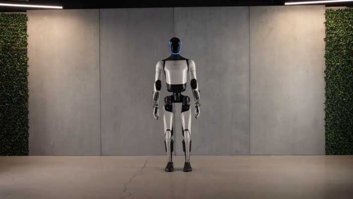 Musk új robotja okos, elegáns, táncol, főtt tojást készít... és nincs egyedül - robotkörkép