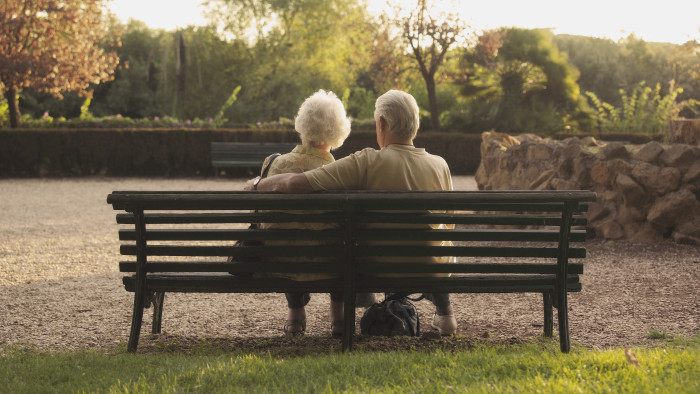 A szakértő szerint idén duplán jól járhatnak a magyar nyugdíjasok