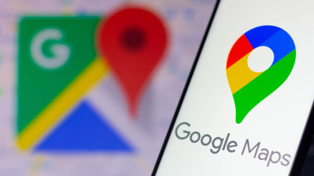 BRAZIL - 2021/10/31: In this photo illustration the Google Maps logo seen displayed on a smartphone and in the background. (Photo Illustration by Rafael Henrique/SOPA Images/LightRocket via Getty Images)