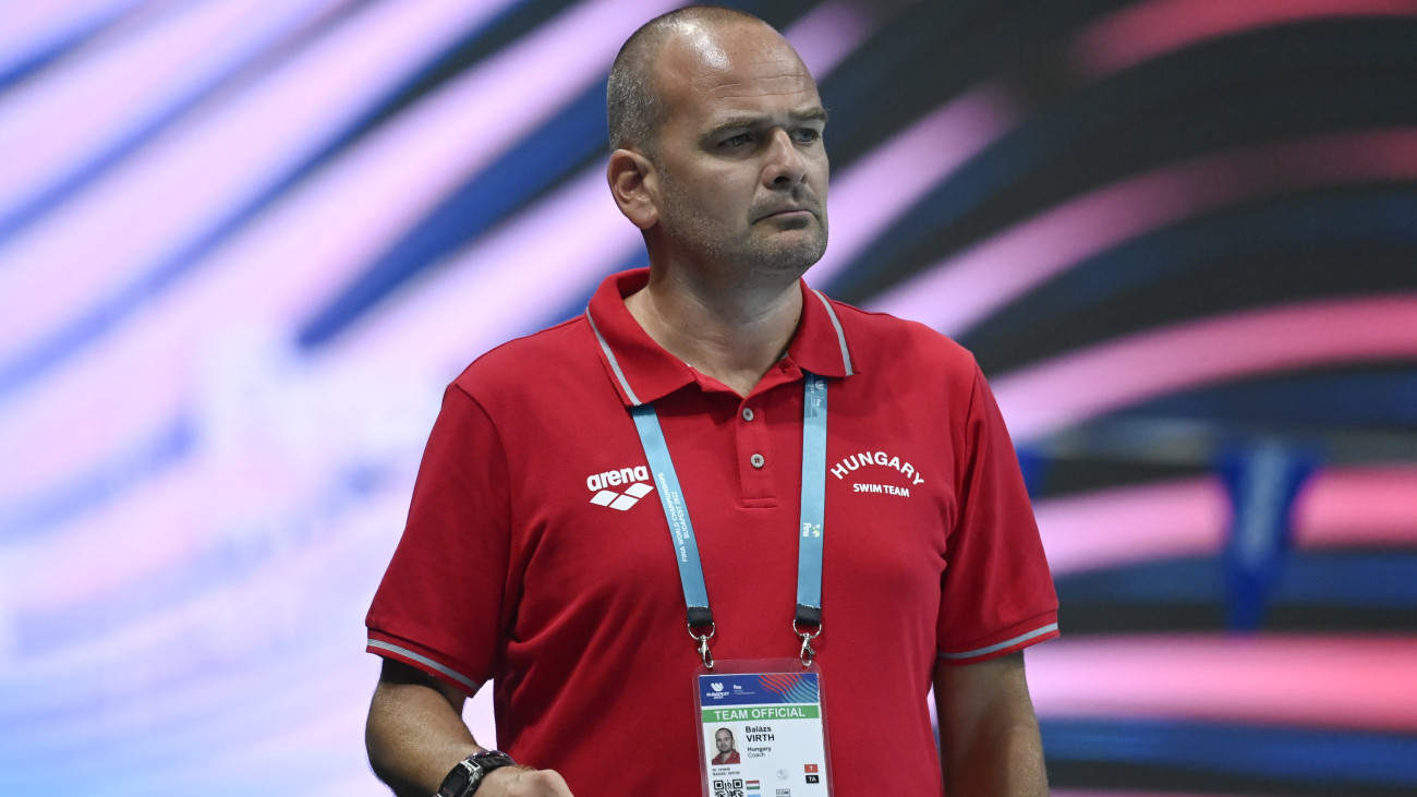 Budapest, 2022. június 24.Virth Balázs, Milák Kristóf edzője a vizes világbajnokságon a Duna Arénában 2022. június 24-én.