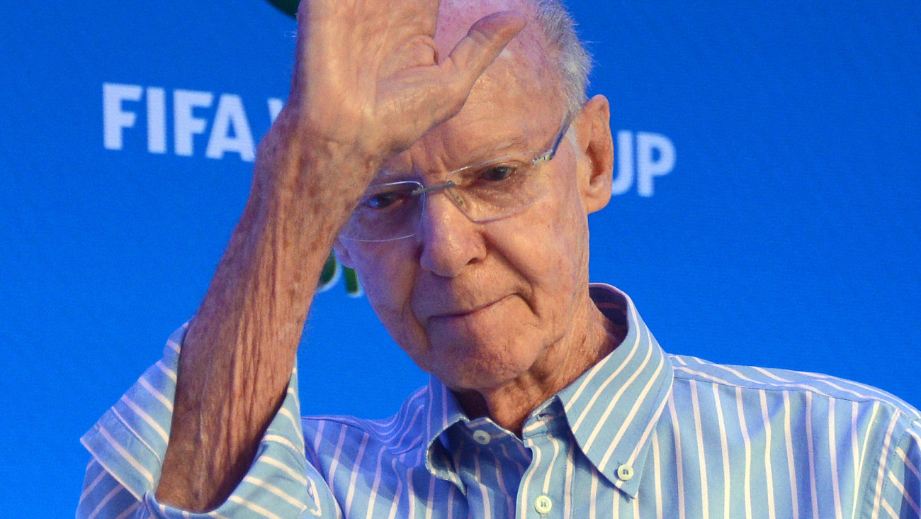 FIFA World Cup 2014 ambassador and former soccer player and coach Mario Zagallo attends a press conference at media center in Costa do Sauipe, Brazil, 05 December 2013. The final draw for the preliminary round groups of the 2014 FIFA world cup Brazil will be held on 06 December 2013. Photo: Marcus Brandt/dpa | usage worldwide   (Photo by Marcus Brandt/picture alliance via Getty Images)