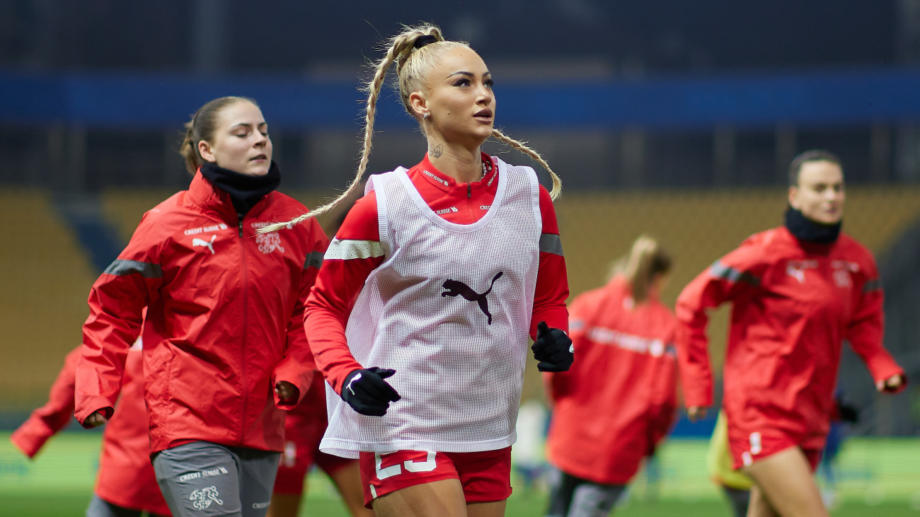 PARMA, ITALY - DECEMBER 05: Alisha Lehmann of Switzerland warms up during UEFA Womens Nations League match between Italy and Switzerland at Stadio Ennio Tardini on December 05, 2023 in Parma, Italy. (Photo by Emmanuele Ciancaglini/Ciancaphoto Studio/Getty Images)