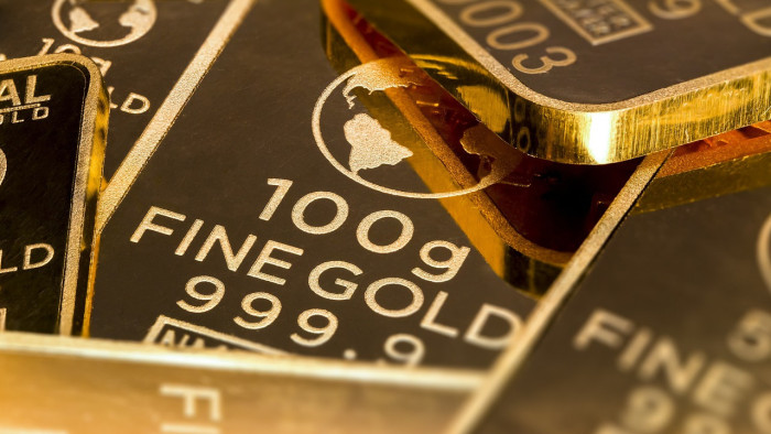 Ismét történelmi csúcsot döntött az arany ára, de más fémek is kilőttek