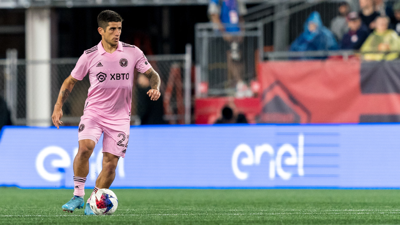 FOXBOROUGH, MA - JUNE 10: Nicolas Stefanelli #22 of Inter Miami CF looks to pass during a game between Inter Miami CF and New England Revolution at Gillette Stadium on June 10, 2023 in Foxborough, Massachusetts. (Photo by Andrew Katsampes/ISI Photos/Getty Images).