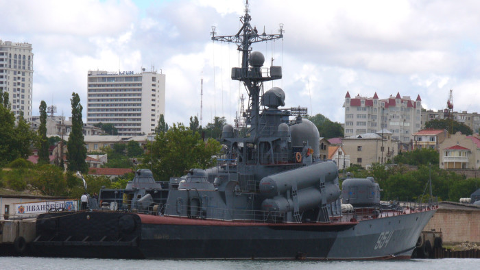 Újabb, értékes orosz hadihajót süllyesztettek el az ukránok - videó