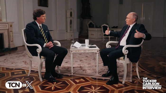 Vlagyimir Putyin a háború befejezéséről és Kárpátaljáról is beszélt Tucker Carlsonnak - videó
