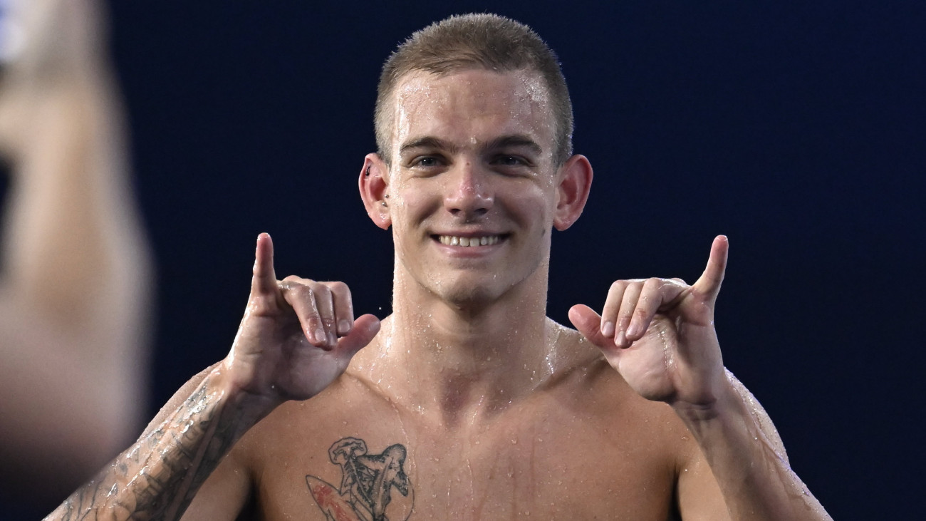 Rasovszky Kristóf a férfi 800 méteres gyorsúszás előfutama után a dohai vizes világbajnokságon 2024. február 13-án.