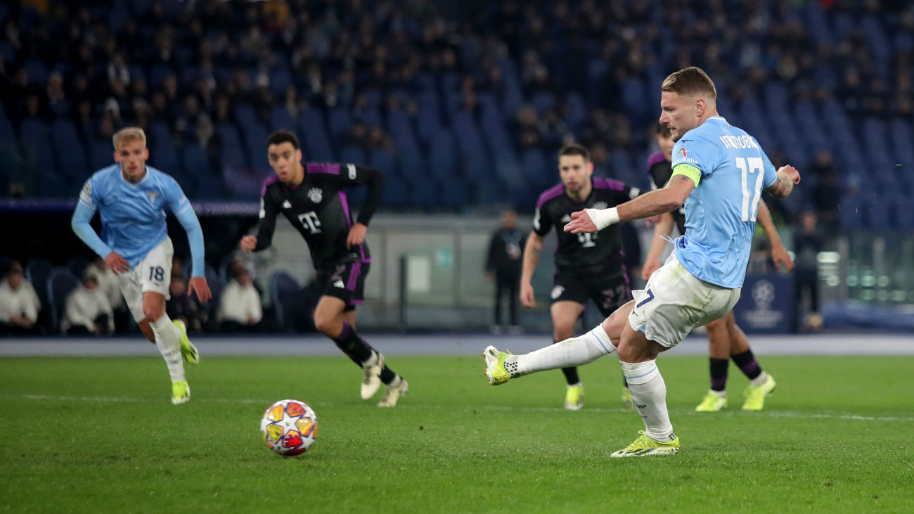 ROME, ITALY - FEBRUARY 14: Ciro Immobile of SS Lazio scores his teams first goal from the penalty-spot during the UEFA Champions League 2023/24 round of 16 first leg match between SS Lazio and FC Bayern MĂźnchen at Stadio Olimpico on February 14, 2024 in Rome, Italy. (Photo by Paolo Bruno/Getty Images)