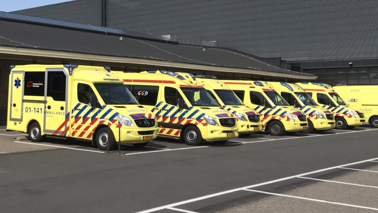 Holland mentőautók. Forrás: X/Hans van Schuppen