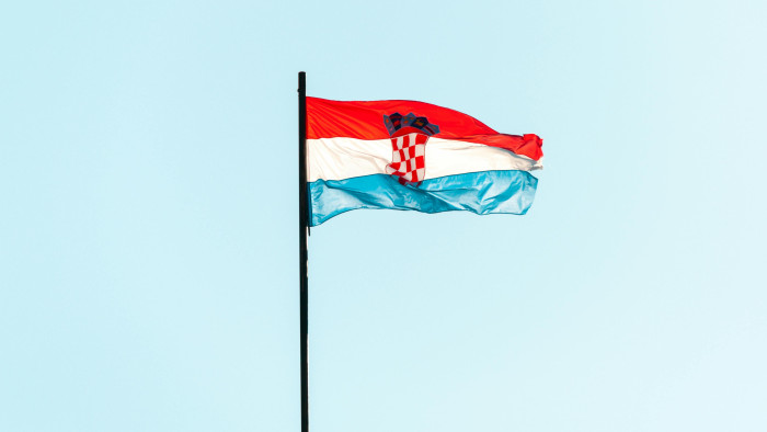 Feloszlatta magát a horvát parlament