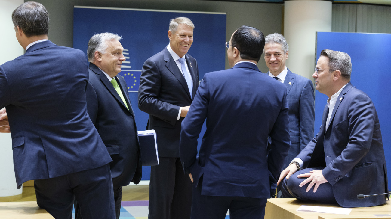 BRUSSELS, BELGIUM - JUNE 30: (L to R) Belgium Prime Minister Alexander De Croo is talking with the Hungarian Prime Minister Viktor Mihaly Orban, the Romanian President Klaus Werner Iohannis, the Cyprus President Nikos Christodoulides, the Slovenian Prime Minister, chairman of the Freedom Movement (Gibanje Svoboda, GS) Robert Golob and the Luxembourg Prime Minister Xavier Bettel prior the start of the second day of an EU Summit, in the Europa, the EU Council headquarter on June 30, 2023 in Brussels, Belgium. EU leaders will hold a strategic discussion on China, on the basis of the debate held at European Council level in October 2022 and the discussion held by Foreign Affairs ministers in May 2023. They will also prepare the upcoming EU-CELAC summit in Brussels in July and will discuss EUs relations with partners in the Southern Neighbourhood, including Tunisia. Additional topics of discussion will be the latest developments in the Western Balkans, including the state of play of the Belgrade-Pristina dialogue