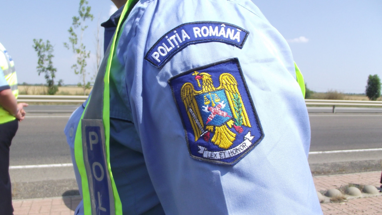 politia román rendőrség