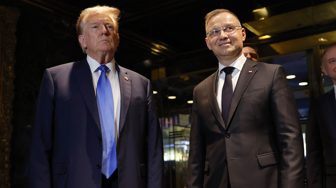 NEW YORK, NEW YORK - APRIL 17: Republican presidential nominee, former President Donald Trump stands with Polish President Andrzej Duda at Trump Tower on April 17, 2024 in New York City. Trump met with President Duda, a strong supporter of Ukraine, as European and NATO leaders prepare for the possibility that Trump wins the November presidential election and returns to the White House. The meeting comes on an off day in Trumps criminal trial.  (Photo by Michael M. Santiago/Getty Images)