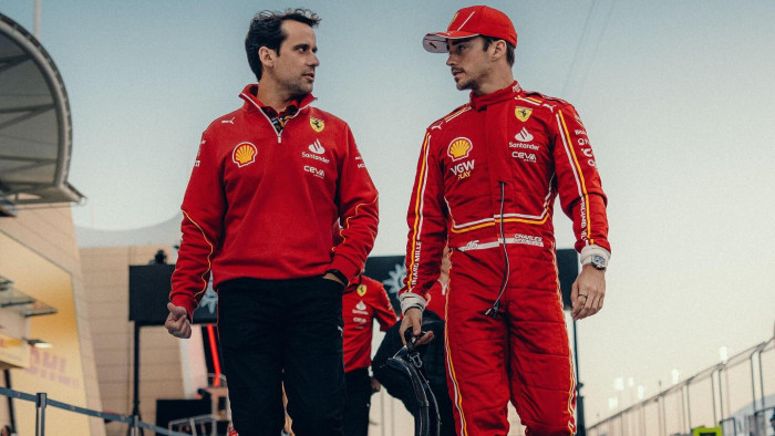 Váratlan bejelentést tett egyik versenyzőjével kapcsolatban a Ferrari