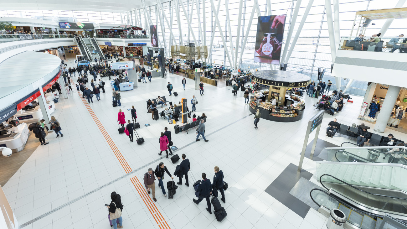 Milliárdos fejlesztésekkel folytatódik a Liszt Ferenc reptér korszerűsítése