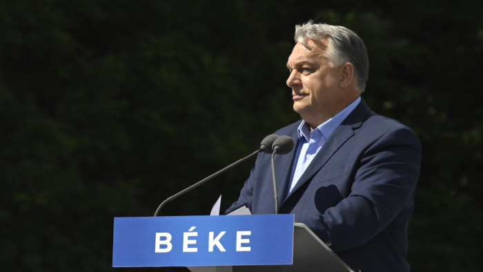 Orbán Viktor a Newsweekben írta le a véleményét a NATO-ról