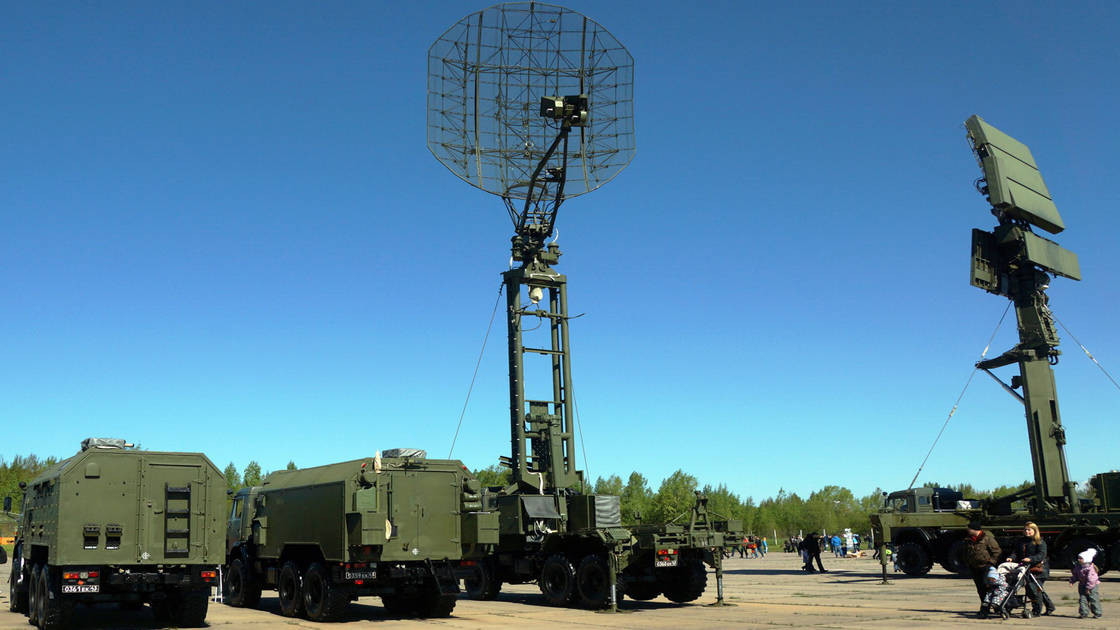 Kaszta-2E2 orosz radarrendszer. Forrás: militarnyi.ua