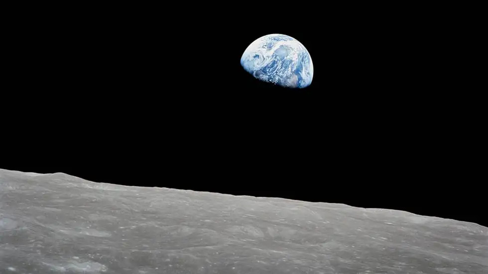 Earthrise - híres fotó, 1968 karácsony, szenteste (Apollo 8)