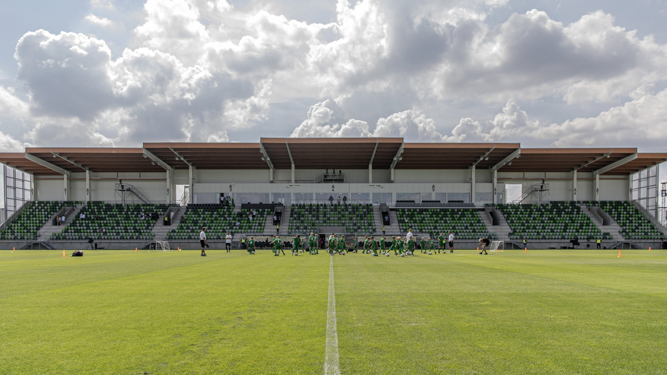 A Paksi FC új, 6163 férőhelyes, Fehérvári úti stadionja az ünnepélyes átadás napján, 2020. augusztus 15.