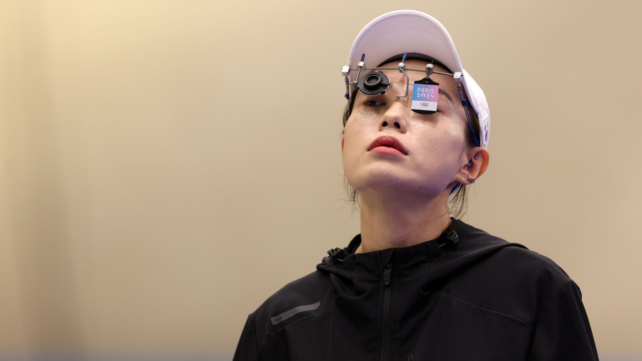 CHATEAUROUX, FRANCE - JULY 28: Kim Yeji of Team Republic of Korea prepares to shoot during the Womens 10m Air Pistol Final on day two of the Olympic Games Paris 2024 at Chateauroux Shooting Centre on July 28, 2024 in Chateauroux, France. (Photo by Charles McQuillan/Getty Images)